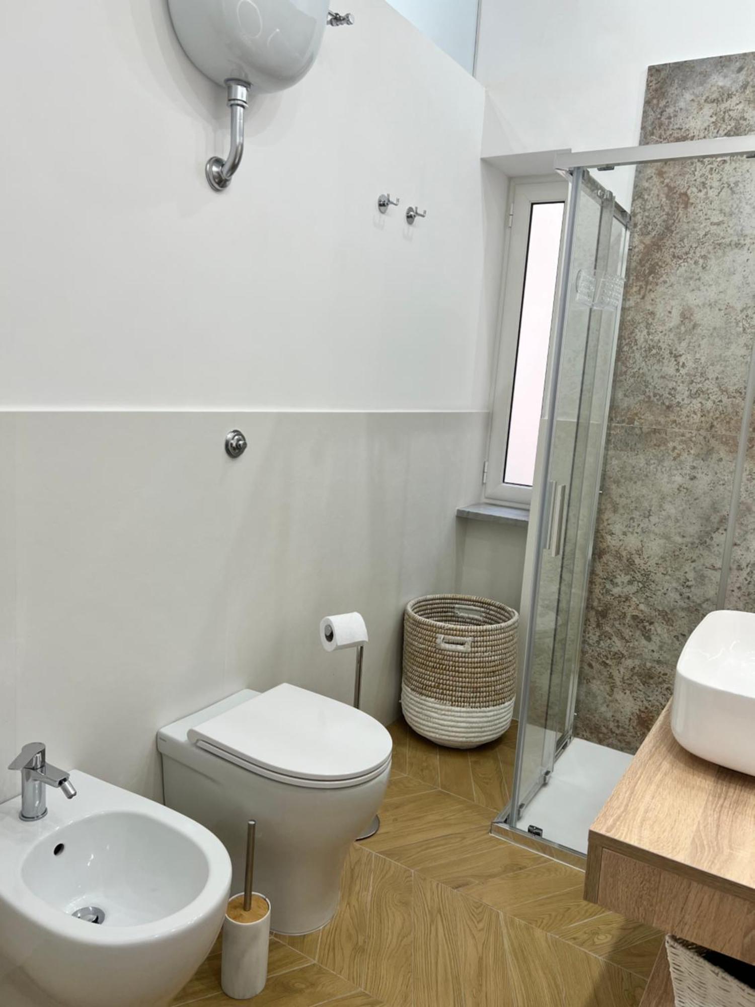 Gennarino Apartments - Panorama Suite With Balcony And Urban Loft Nápoles Exterior foto