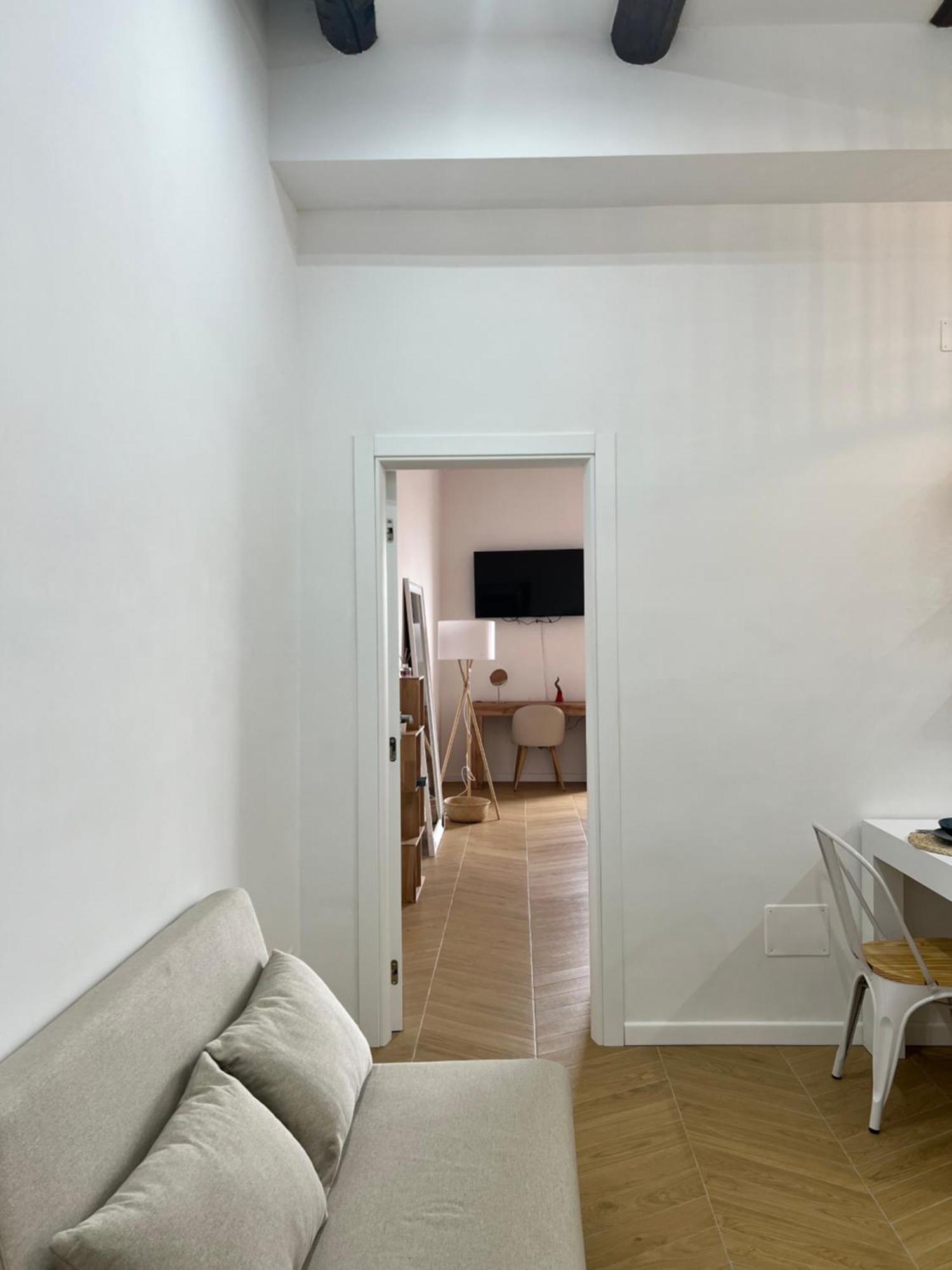 Gennarino Apartments - Panorama Suite With Balcony And Urban Loft Nápoles Exterior foto